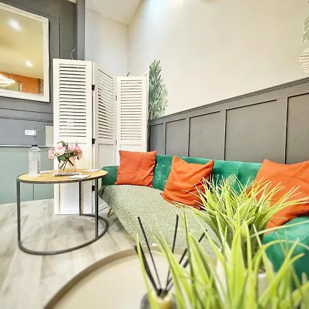 Adeamstays Provides Beautiful Centrally Located 1 And 2 Bed Apartments On Liverpools Boulevard Exterior photo