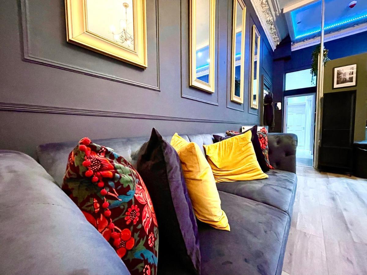 Adeamstays Provides Beautiful Centrally Located 1 And 2 Bed On Liverpools Boulevard Apartamento *