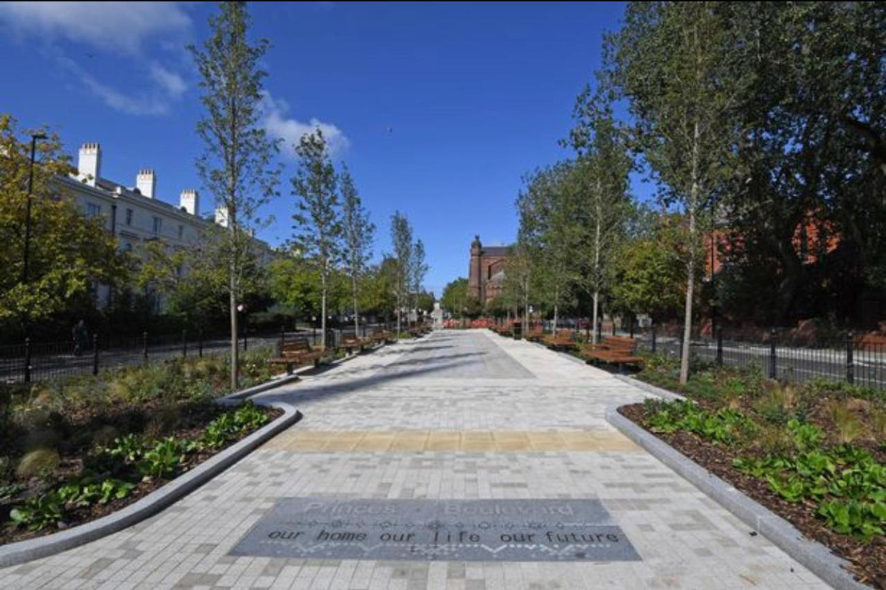 Adeamstays Provides Beautiful Centrally Located 1 And 2 Bed On Liverpools Boulevard Apartamento *