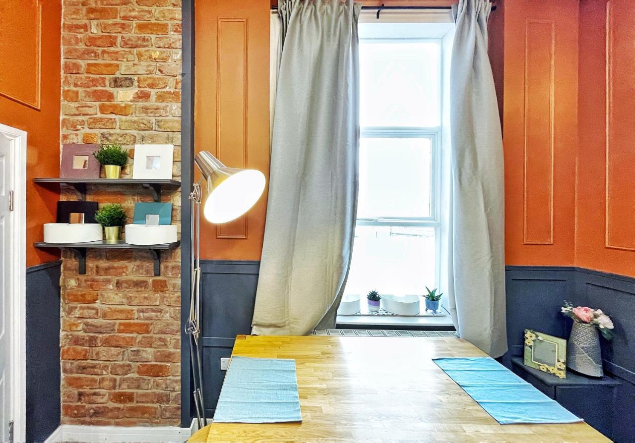 Apartamento Adeamstays Provides Beautiful Centrally Located 1 And 2 Bed On Liverpools Boulevard