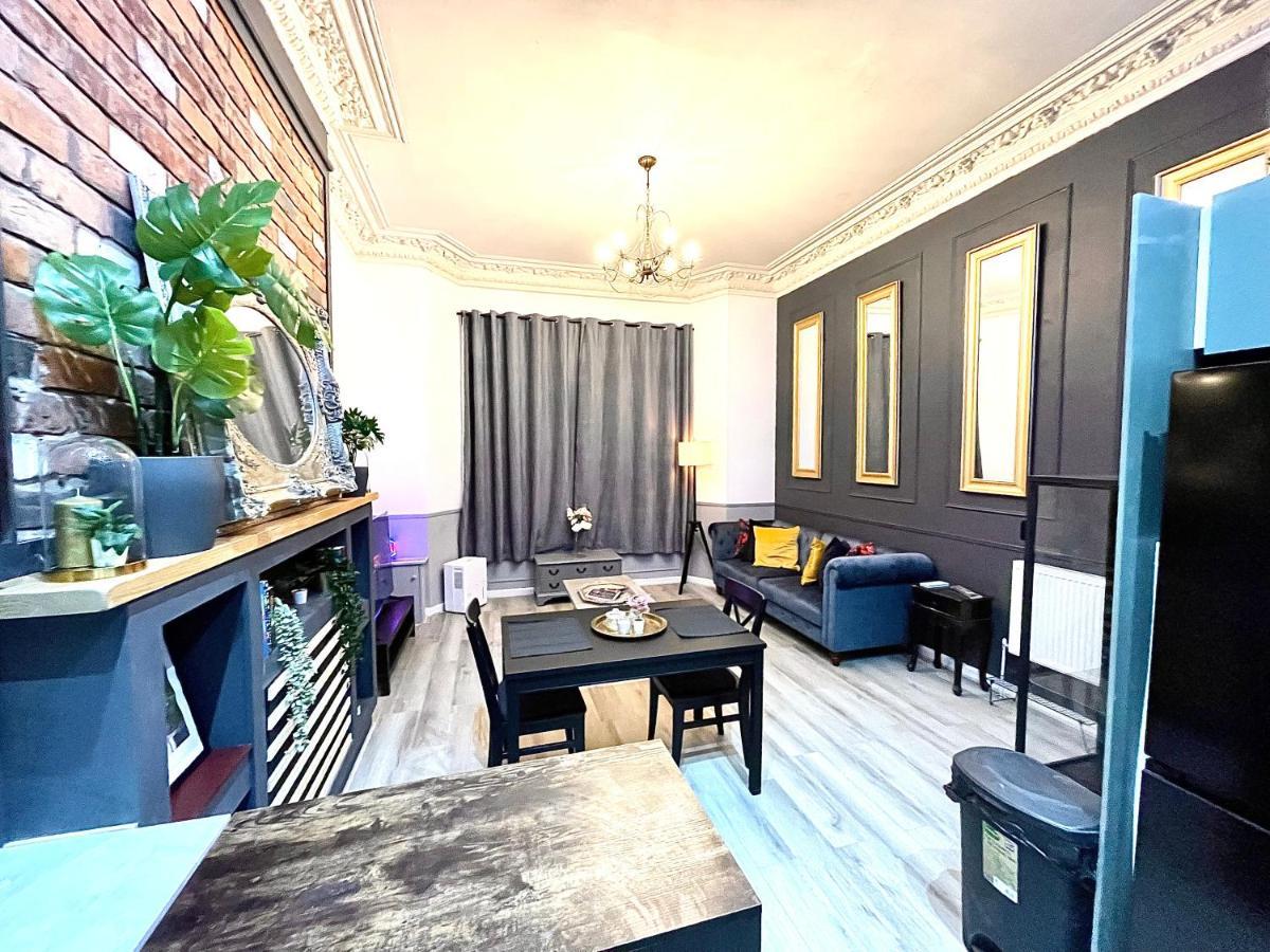 Apartamento Adeamstays Provides Beautiful Centrally Located 1 And 2 Bed On Liverpools Boulevard *